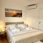 شقة Sunset - Comfort With A Sea View In بونات